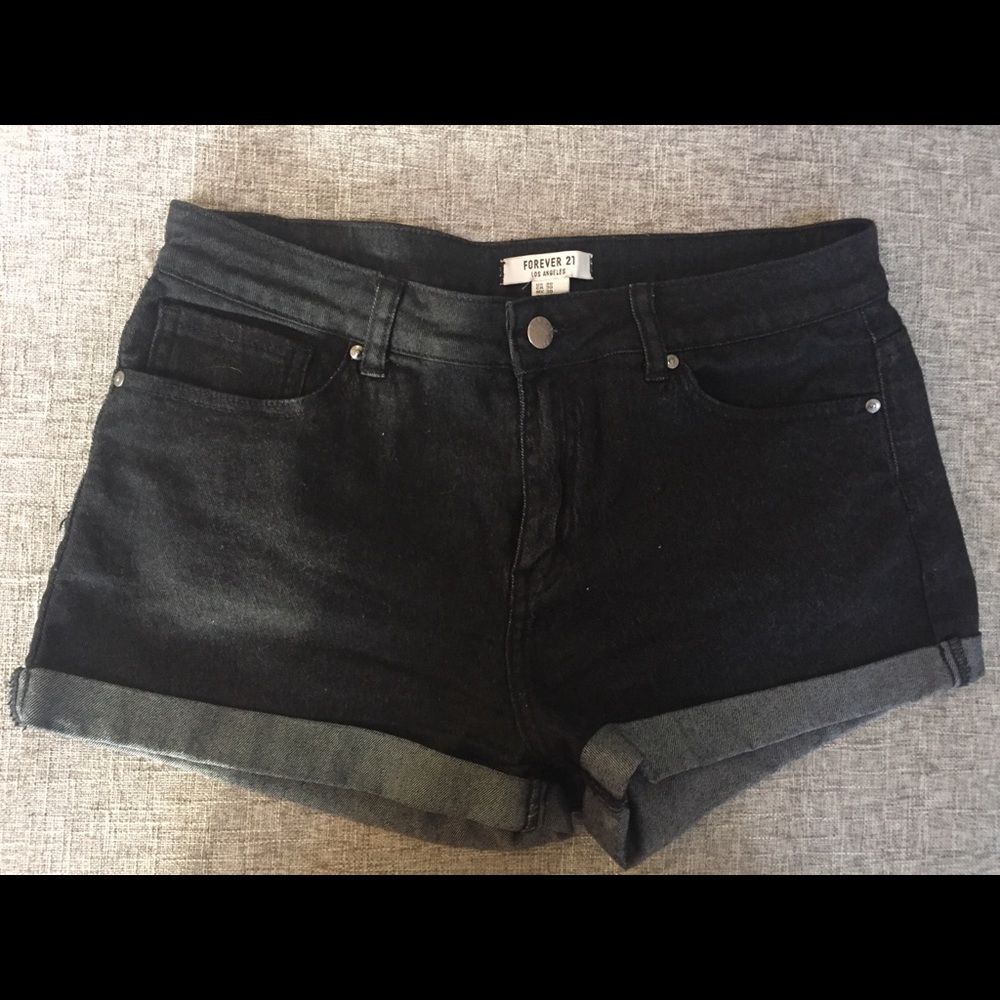 Black jean shorts from Forever 21